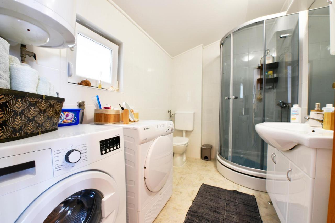 Sunset Apartment ลอฟราน ภายนอก รูปภาพ
